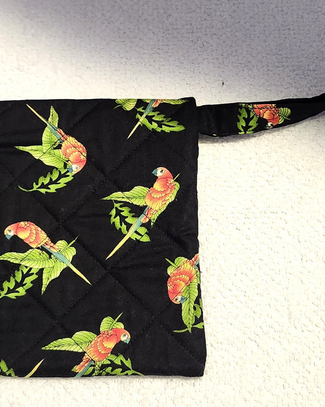 New Handmade Quilted Tropical Macaw Parrot Zippered Wristlet