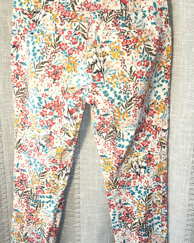 New York & Company Tropical Colors Floral Stretch Capris