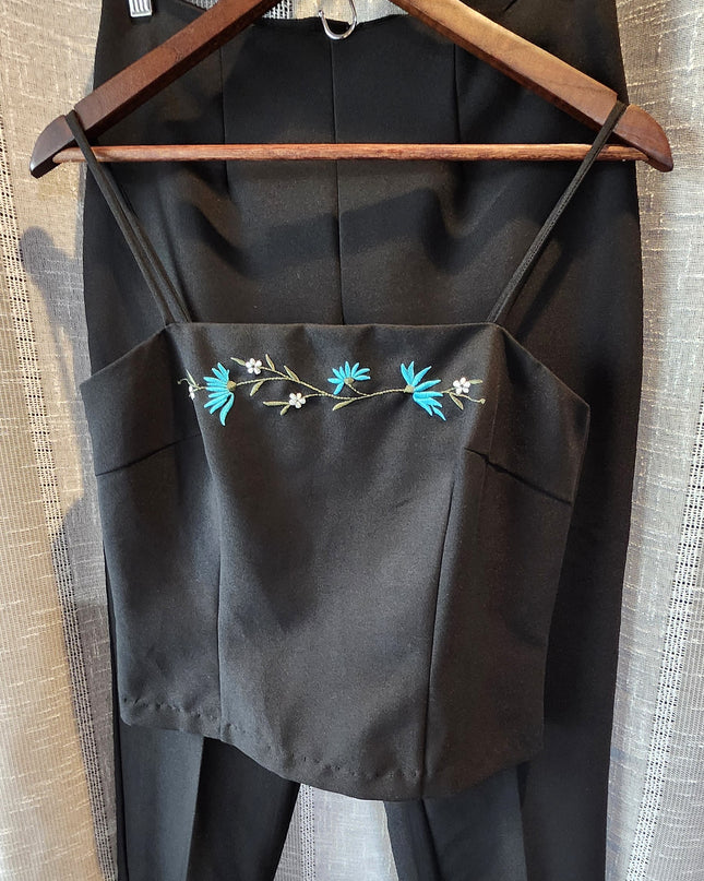 I.N. San Francisco Vintage Black 2 Piece Set Turquoise Embroidered Camisole & Pants