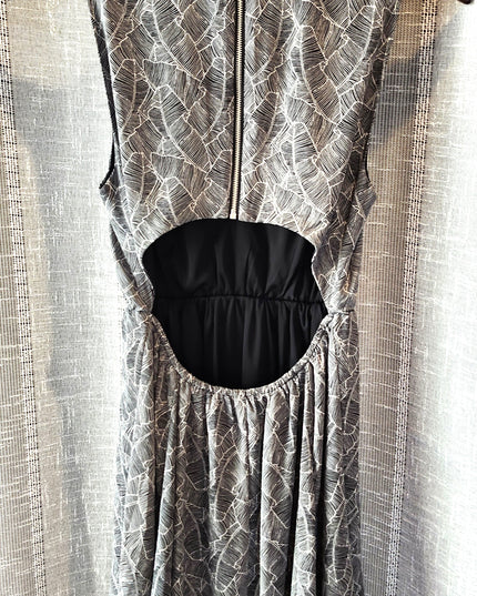 New Express Sleeveless Open Back Geometric Dress