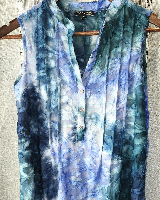 Ava & Grace Textured Multicolored Button Front Sleeveless Blouse