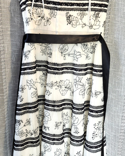 BCBG Max Azria Strapless Corset Black Embroidered White Tulle
