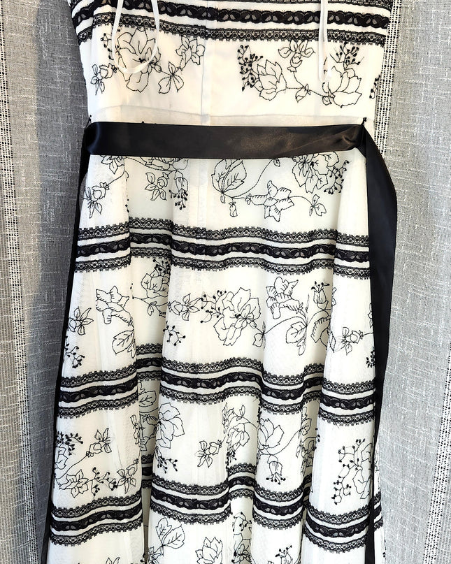 BCBG Max Azria Strapless Corset Black Embroidered White Tulle