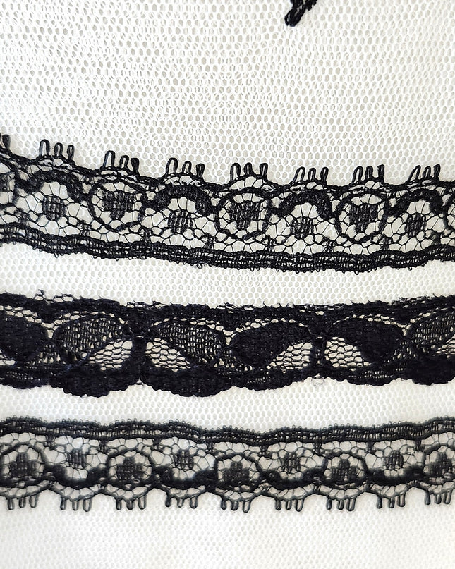 BCBG Max Azria Strapless Corset Black Embroidered White Tulle