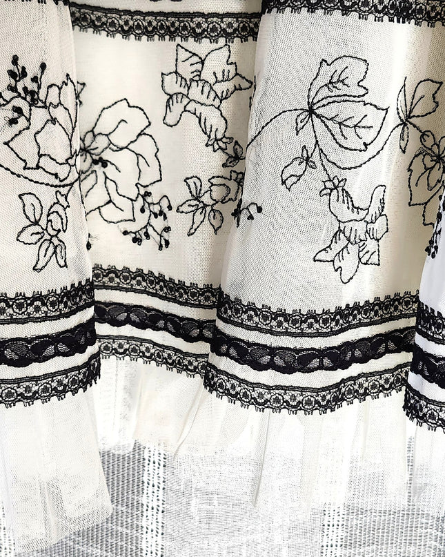 BCBG Max Azria Strapless Corset Black Embroidered White Tulle
