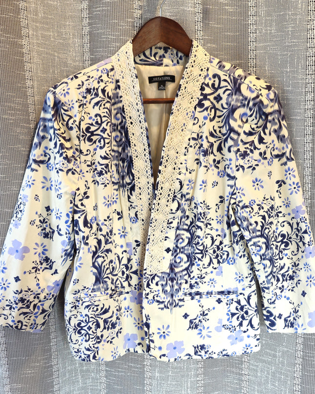 Notations Y2k Vintage Cream and Blues Floral Design Blazer