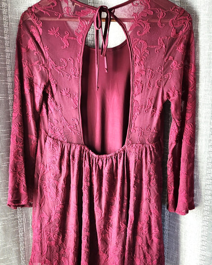 Forever 21 Burgundy/Wine Open Back Lace Boho Mini Dress