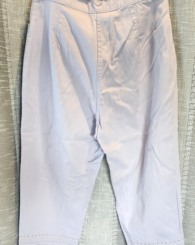 Bill Blass Vintage Lavender Stretch Embroidered Capris