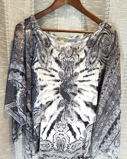 Energe World Wear Paisley Design Boho Camisole with attached Cropped Kaftan