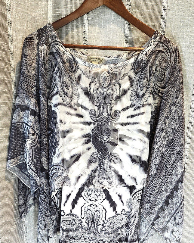 Energe World Wear Paisley Design Boho Camisole with attached Cropped Kaftan
