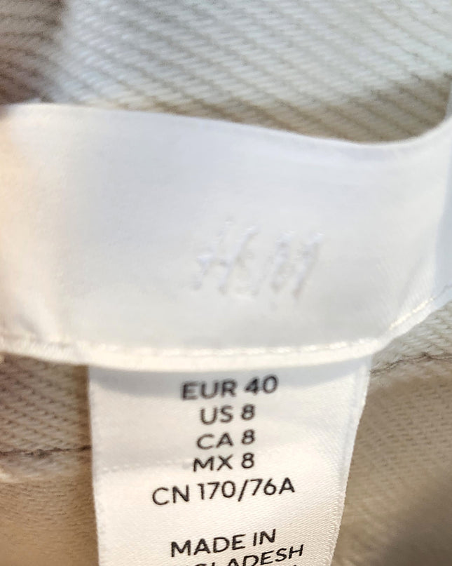 New H & M Cream Colored Cargo Jeans