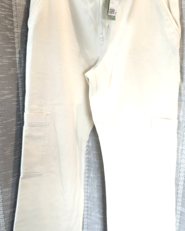 New H & M Cream Colored Cargo Jeans