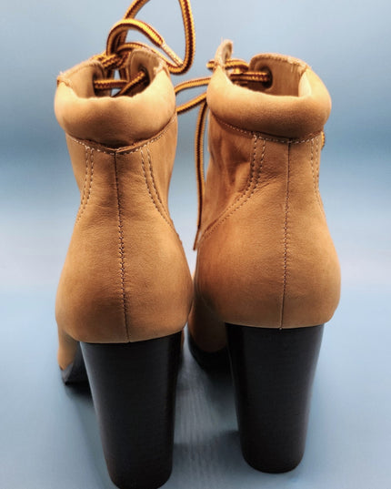 Vintage Y2k Colin Stuart Women's Suede Ankle Cross Lace Up Tan Work Boots with Block High Heel