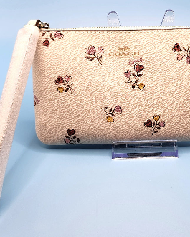 New Coach Heart Print Corner Strap Wristlet