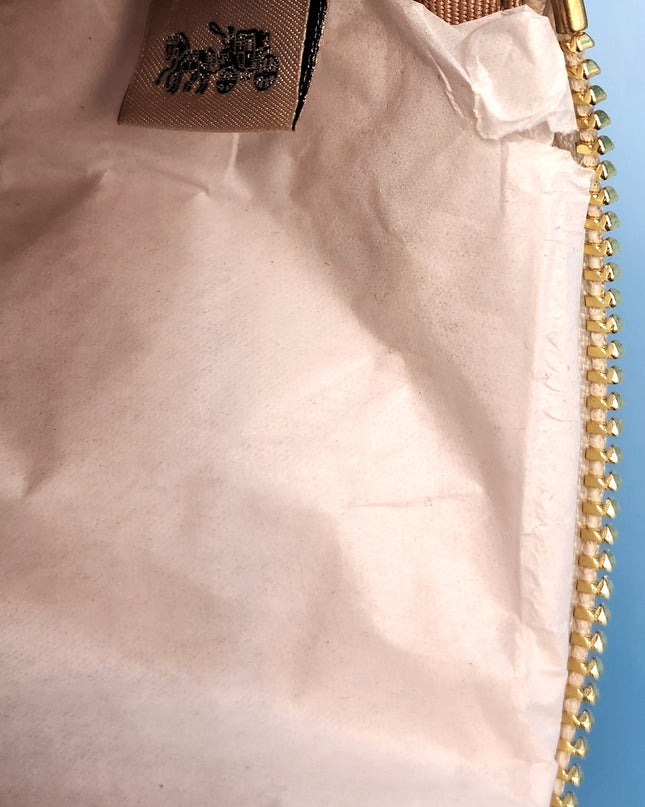New Coach Heart Print Corner Strap Wristlet