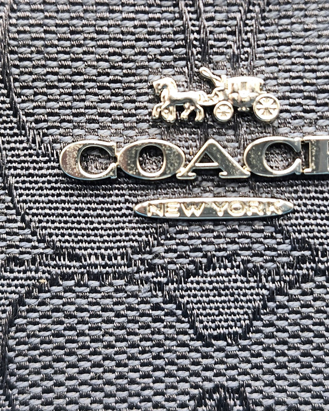 New Coach Navy Blue Denim Outline Sig C Jacquard Corner Strap Wristlet