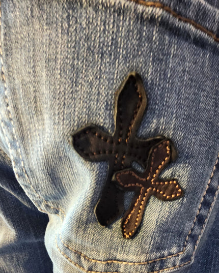 Vintage Y2k Cowgirl Tuff Co. "Blessed" Series Cross Embroidered Light Wash Jeans