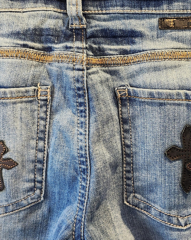 Vintage Y2k Cowgirl Tuff Co. "Blessed" Series Cross Embroidered Light Wash Jeans