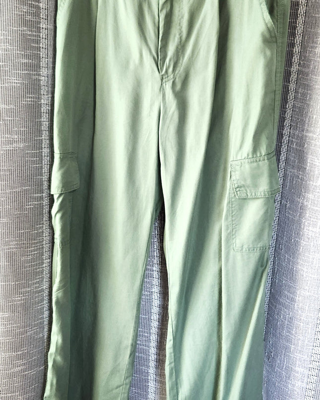 New Hunter and Brown Sage Green Relaxed Utility Cargo Pants with Back Elastic Band