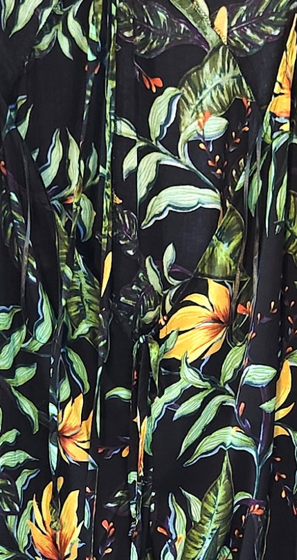 NWOT Olivaceous Bohemian Boutique Tropical Floral Halter keyhole Jumpsuit