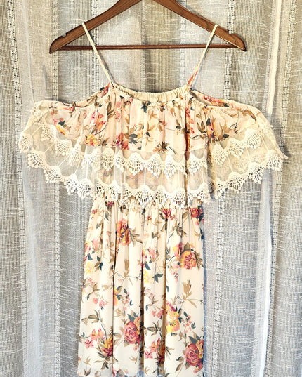 American Rag Cream Off-Shoulder Adjustable Straps Cinched Waist Floral Boho Mini Sundress with Lace Inset