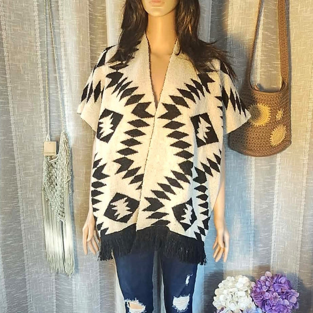 Mudd Women's Southwestern Tribal Open Front Fringe Cardigan Sweater – Black & Cream
