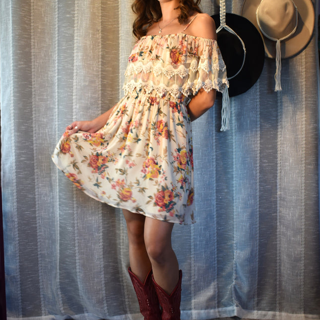 American Rag Cream Off-Shoulder Adjustable Straps Cinched Waist Floral Boho Mini Sundress with Lace Inset