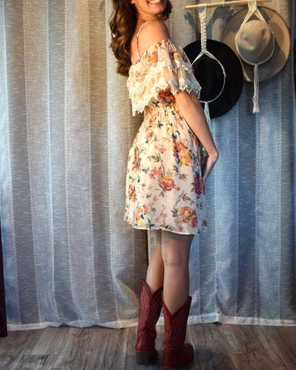 American Rag Cream Off-Shoulder Adjustable Straps Cinched Waist Floral Boho Mini Sundress with Lace Inset