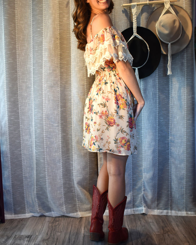 American Rag Cream Off-Shoulder Adjustable Straps Cinched Waist Floral Boho Mini Sundress with Lace Inset
