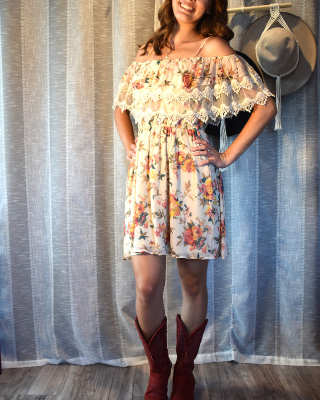 American Rag Cream Off-Shoulder Adjustable Straps Cinched Waist Floral Boho Mini Sundress with Lace Inset