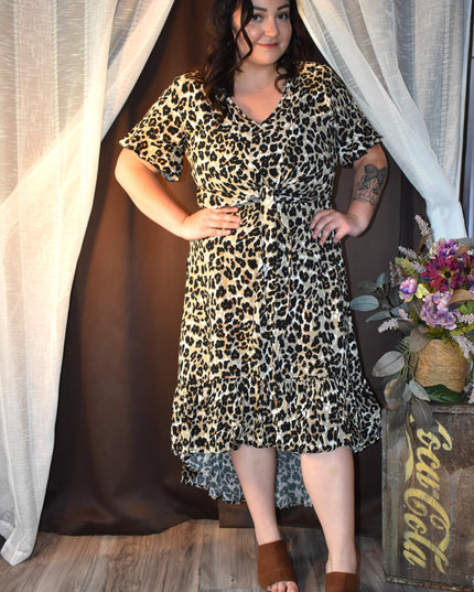 New Q & A Short -Sleeved Leopard Print Midi Dress with High-Low Ruffled Hemline