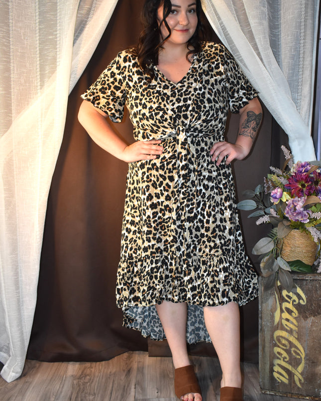 New Q & A Short -Sleeved Leopard Print Midi Dress with High-Low Ruffled Hemline