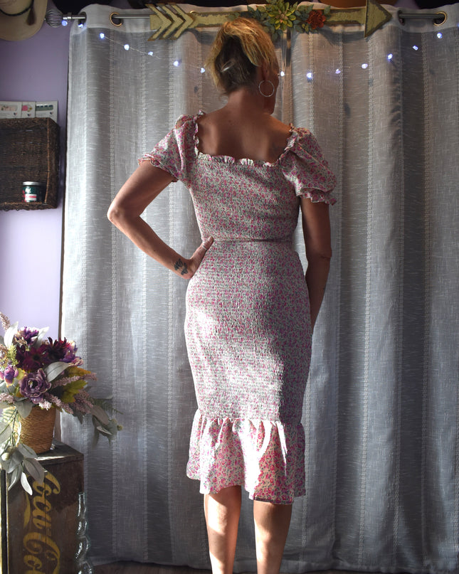 New Pretty Garden Floral Shirred Elastic Bodice Dress with Puff Sleeves