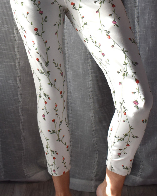 Pure Lux by Fabletics Trellis Floral All Day Everyday Matching Work Out Set