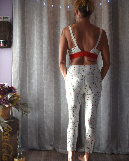 Pure Lux by Fabletics Trellis Floral All Day Everyday Matching Work Out Set
