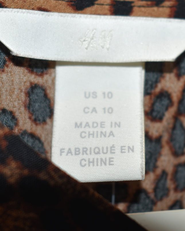 New H&M Cheetah Print Button Front Button Sleeves and Side Waist Ties