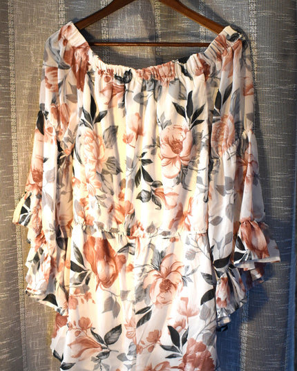 Hint of Blush Baby Doll On/Off Shoulder Floral Tie Front Mini Romper with Bell Sleeves