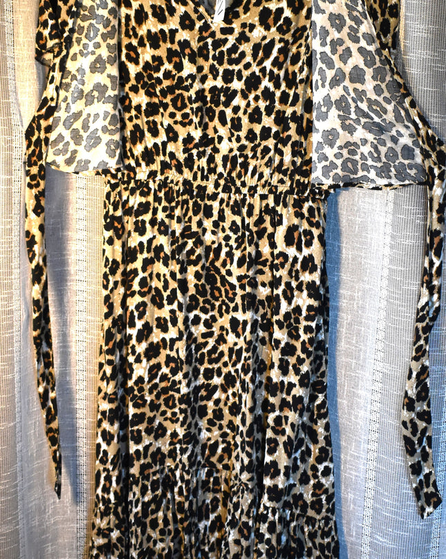 New Q & A Short -Sleeved Leopard Print Midi Dress with High-Low Ruffled Hemline