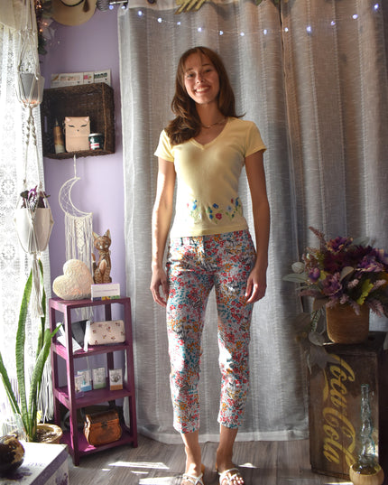 New York & Company Tropical Colors Floral Stretch Capris