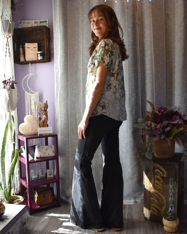 Erika Green Vintage Blouse with White Flowers