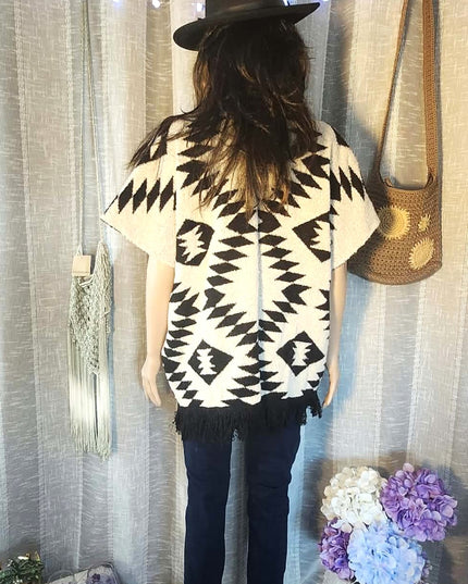 Mudd Women's Southwestern Tribal Open Front Fringe Cardigan Sweater – Black & Cream